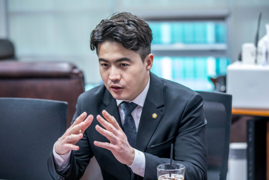 오영환 더불어민주당 의원. 디지털타임스 DB